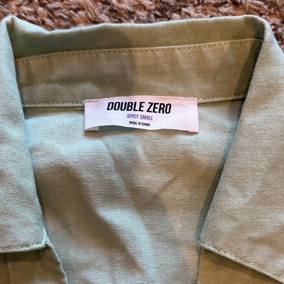 Double Zero Light Green Sleeveless Top - Picture 4 of 7